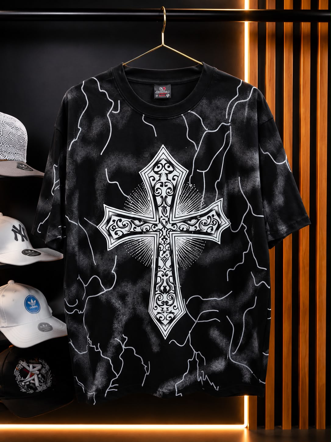 * Camiseta Cruz Ornamental